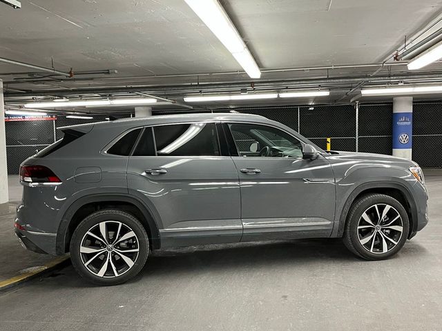 2025 Volkswagen Atlas Cross Sport 2.0T SEL Premium R-Line