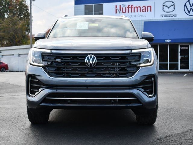 2025 Volkswagen Atlas Cross Sport 2.0T SEL Premium R-Line