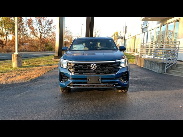 2025 Volkswagen Atlas Cross Sport 2.0T SEL Premium R-Line