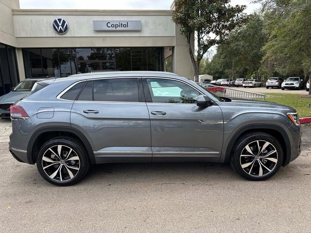 2025 Volkswagen Atlas Cross Sport 2.0T SEL Premium R-Line