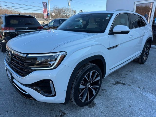 2025 Volkswagen Atlas Cross Sport 2.0T SEL Premium R-Line