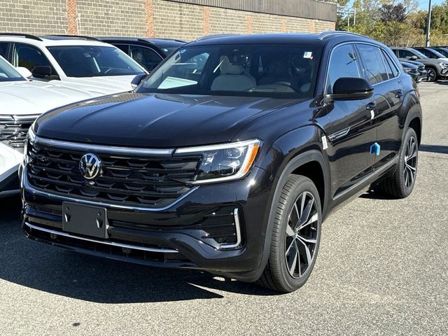 2025 Volkswagen Atlas Cross Sport 2.0T SEL Premium R-Line