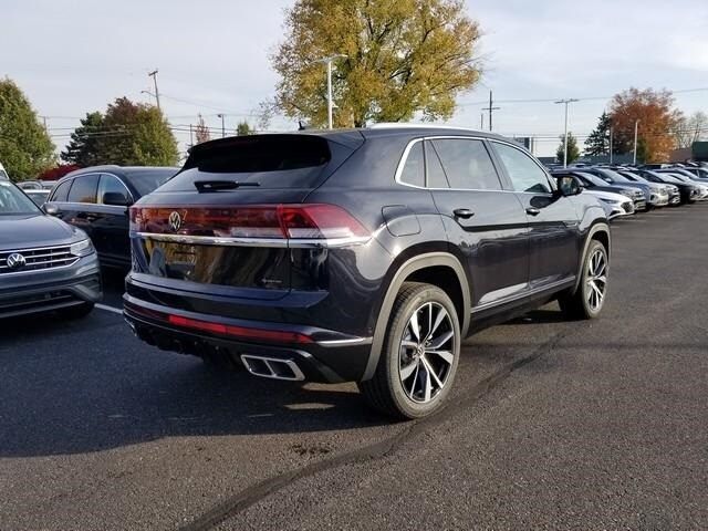 2025 Volkswagen Atlas Cross Sport 2.0T SEL Premium R-Line