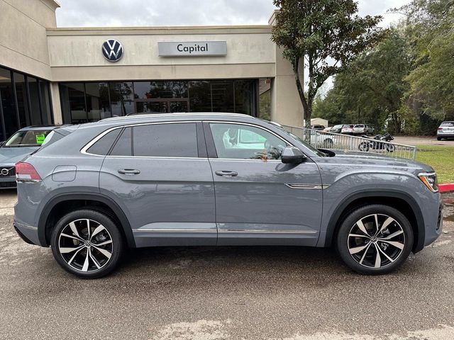 2025 Volkswagen Atlas Cross Sport 2.0T SEL Premium R-Line