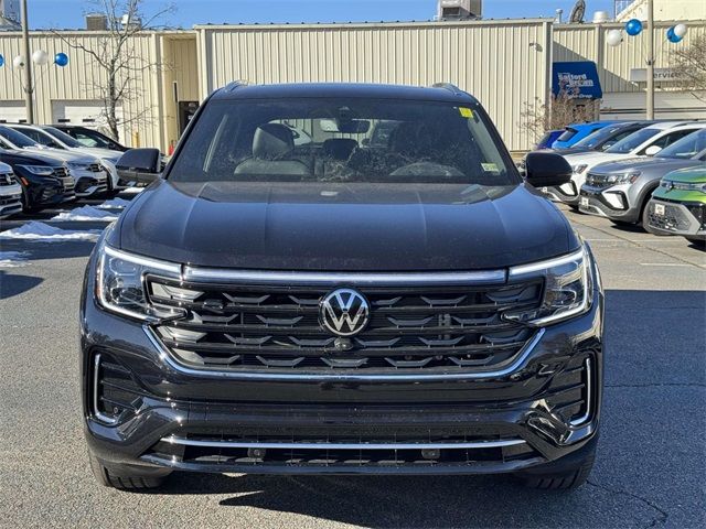 2025 Volkswagen Atlas Cross Sport 2.0T SEL Premium R-Line