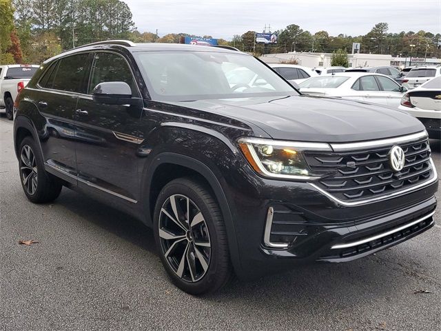 2025 Volkswagen Atlas Cross Sport 2.0T SEL Premium R-Line