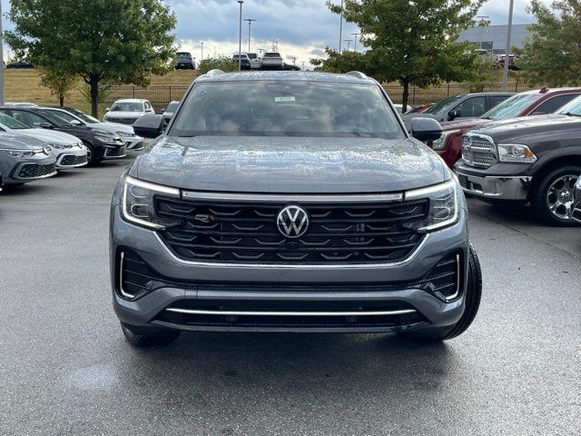 2025 Volkswagen Atlas Cross Sport 2.0T SEL Premium R-Line