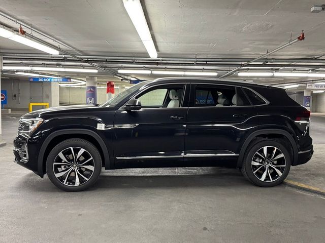 2025 Volkswagen Atlas Cross Sport 2.0T SEL Premium R-Line