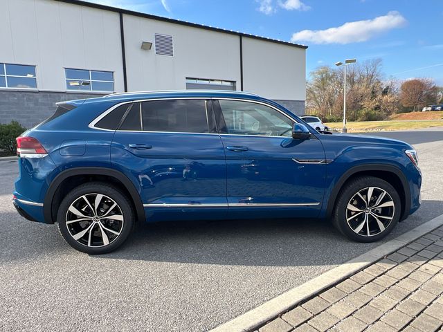 2025 Volkswagen Atlas Cross Sport 2.0T SEL Premium R-Line