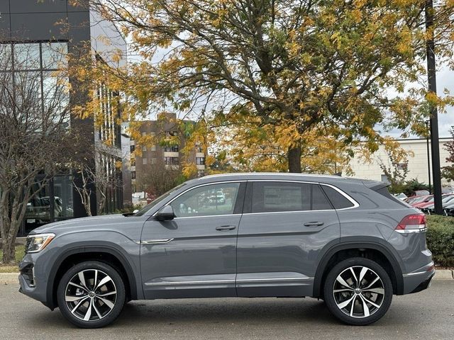 2025 Volkswagen Atlas Cross Sport 2.0T SEL Premium R-Line