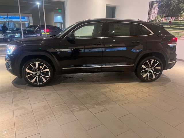 2025 Volkswagen Atlas Cross Sport 2.0T SEL Premium R-Line