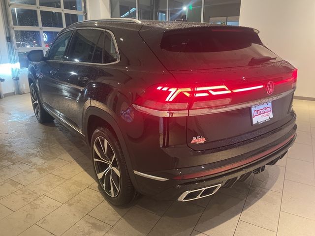 2025 Volkswagen Atlas Cross Sport 2.0T SEL Premium R-Line