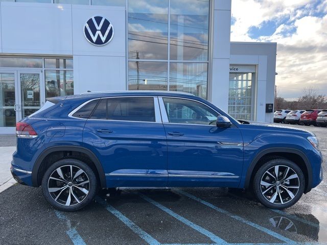 2025 Volkswagen Atlas Cross Sport 2.0T SEL Premium R-Line