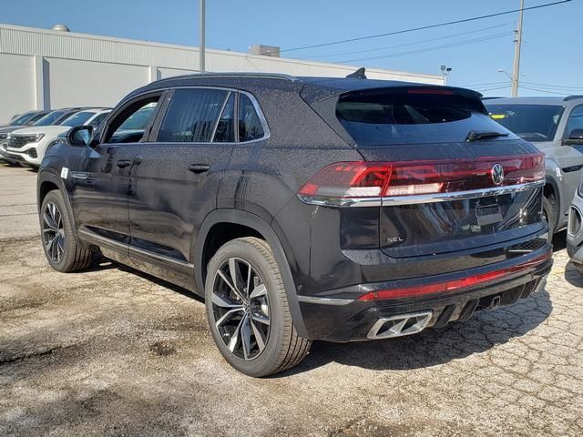 2025 Volkswagen Atlas Cross Sport 2.0T SEL Premium R-Line