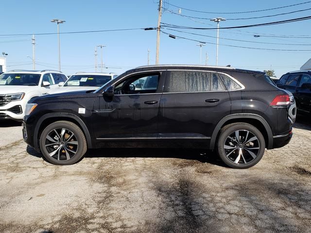 2025 Volkswagen Atlas Cross Sport 2.0T SEL Premium R-Line