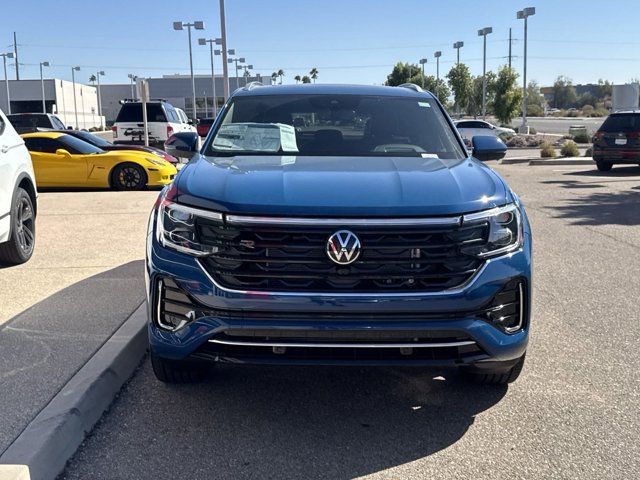 2025 Volkswagen Atlas Cross Sport 2.0T SEL Premium R-Line