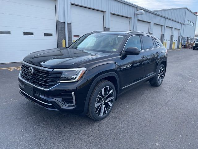 2025 Volkswagen Atlas Cross Sport 2.0T SEL Premium R-Line