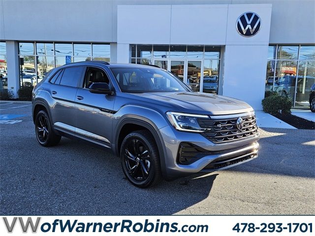 2025 Volkswagen Atlas Cross Sport 2.0T SEL R-Line Black