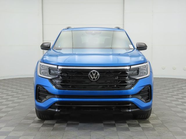 2025 Volkswagen Atlas Cross Sport 2.0T SEL R-Line Black