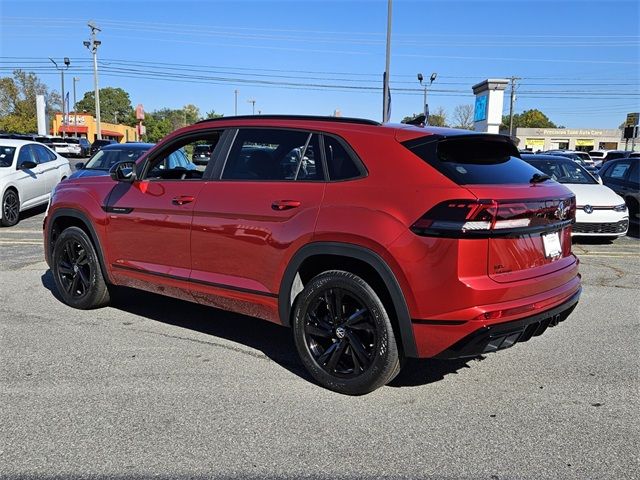 2025 Volkswagen Atlas Cross Sport 2.0T SEL R-Line Black