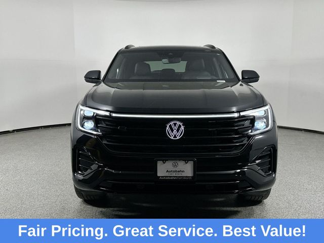 2025 Volkswagen Atlas Cross Sport 2.0T SEL R-Line Black