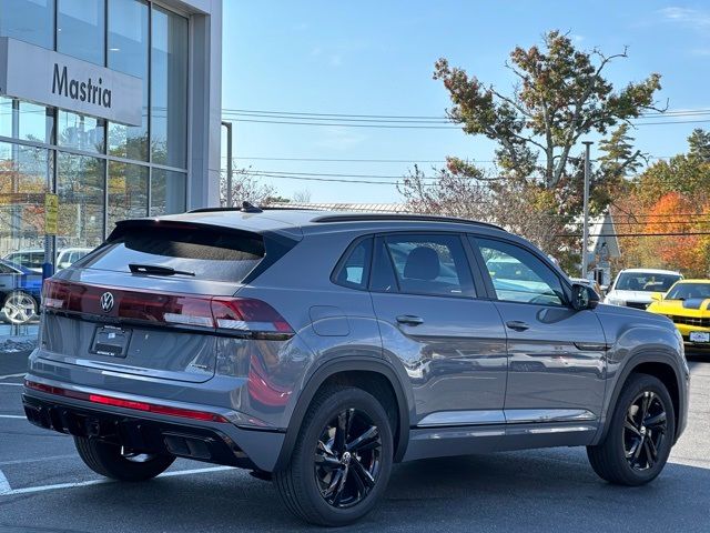 2025 Volkswagen Atlas Cross Sport 2.0T SEL R-Line Black