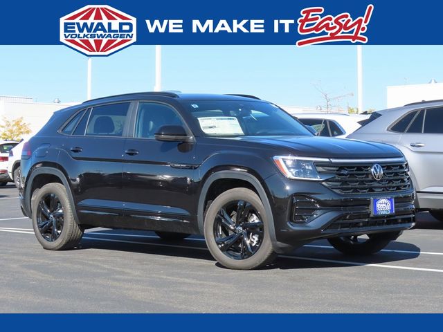 2025 Volkswagen Atlas Cross Sport 2.0T SEL R-Line Black