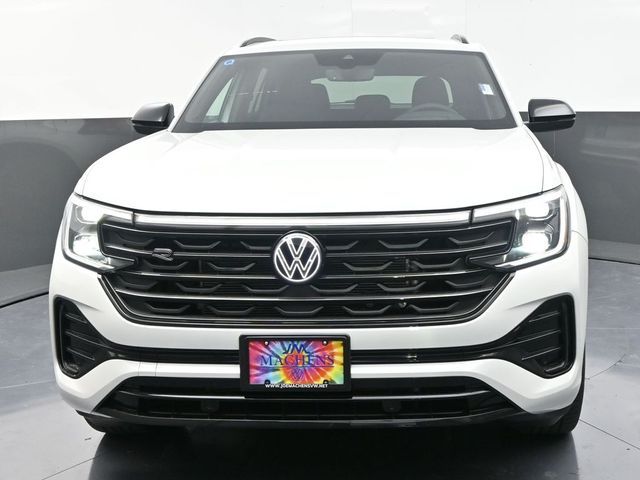 2025 Volkswagen Atlas Cross Sport 2.0T SEL R-Line Black