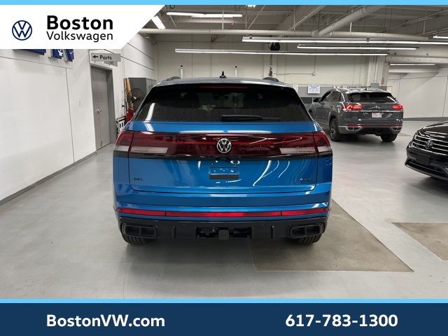 2025 Volkswagen Atlas Cross Sport 2.0T SEL R-Line Black