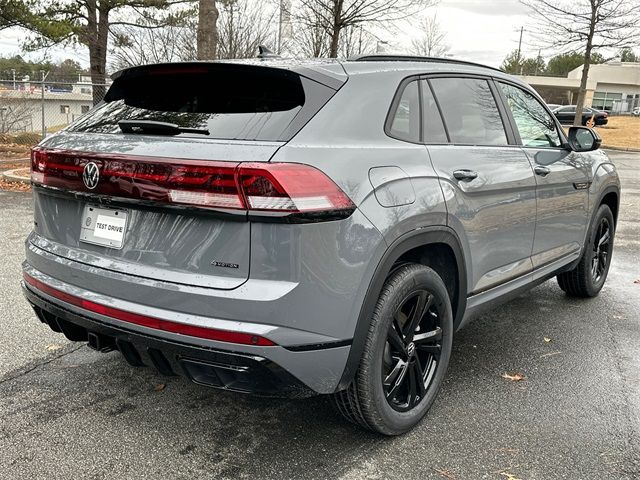 2025 Volkswagen Atlas Cross Sport 2.0T SEL R-Line Black