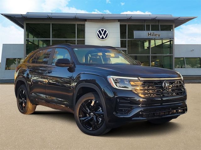 2025 Volkswagen Atlas Cross Sport 2.0T SEL R-Line Black