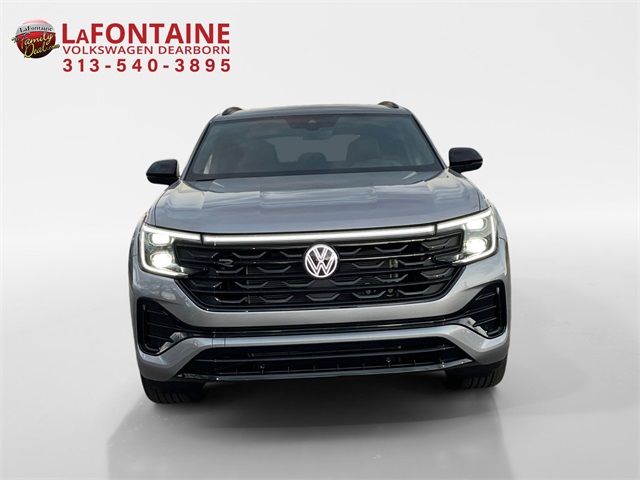 2025 Volkswagen Atlas Cross Sport 2.0T SEL R-Line Black