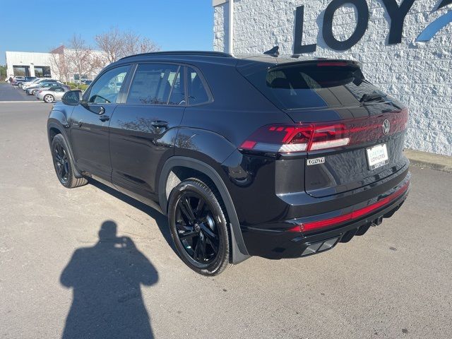 2025 Volkswagen Atlas Cross Sport 2.0T SEL R-Line Black