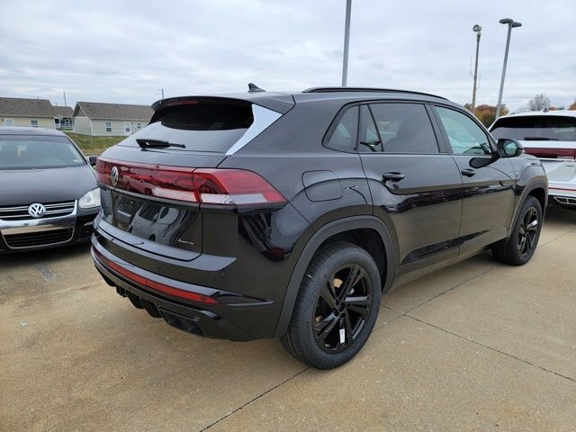 2025 Volkswagen Atlas Cross Sport 2.0T SEL R-Line Black