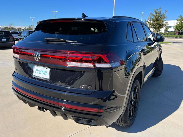 2025 Volkswagen Atlas Cross Sport 2.0T SEL R-Line Black