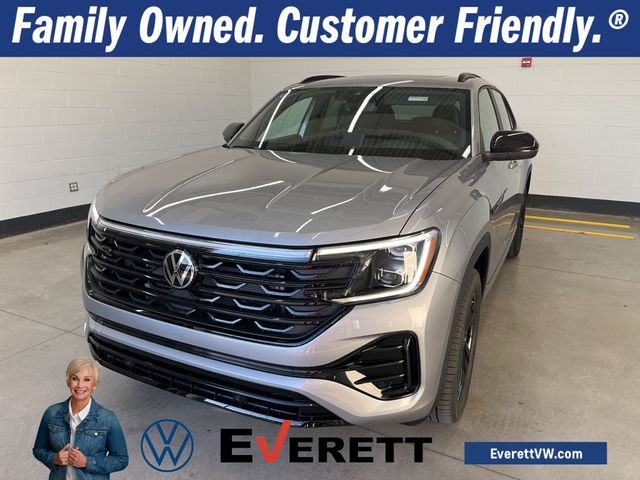 2025 Volkswagen Atlas Cross Sport 2.0T SEL R-Line Black