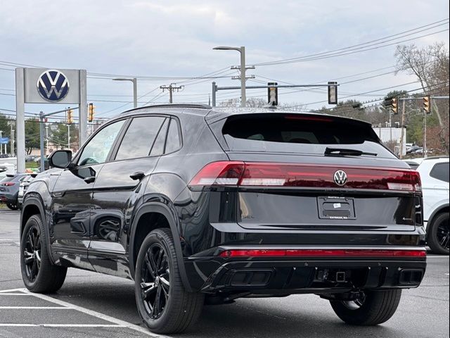 2025 Volkswagen Atlas Cross Sport 2.0T SEL R-Line Black