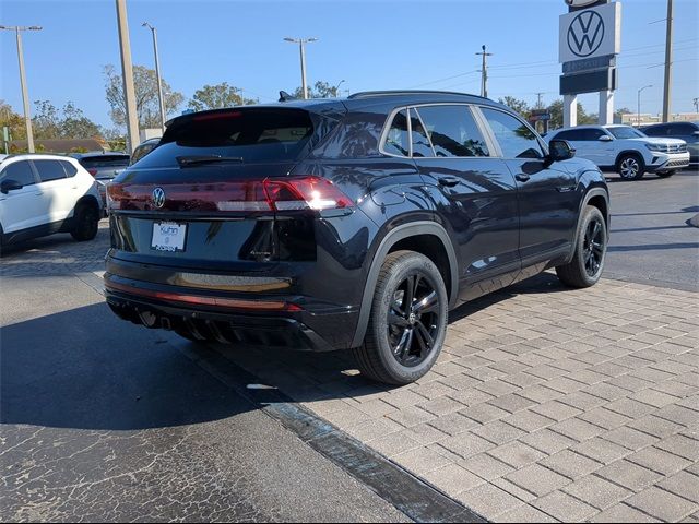 2025 Volkswagen Atlas Cross Sport 2.0T SEL R-Line Black