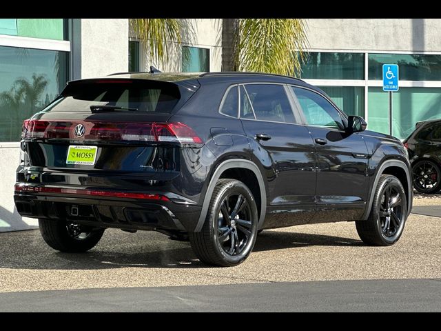 2025 Volkswagen Atlas Cross Sport 2.0T SEL R-Line Black