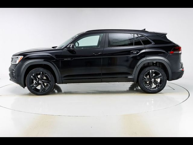 2025 Volkswagen Atlas Cross Sport 2.0T SEL R-Line Black