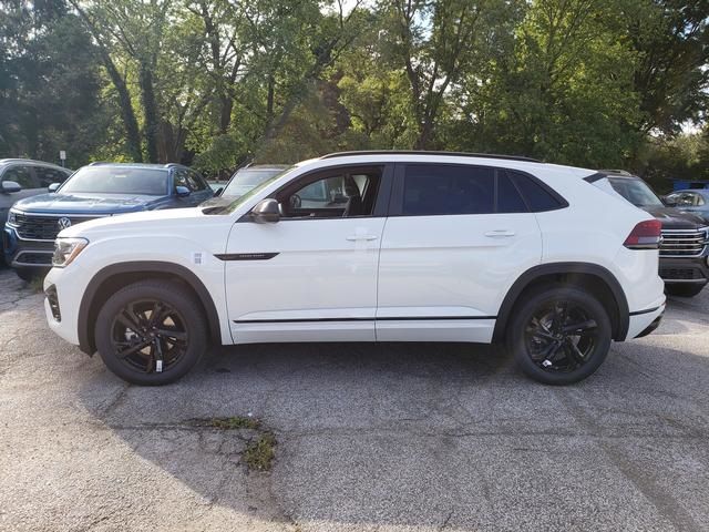 2025 Volkswagen Atlas Cross Sport 2.0T SEL R-Line Black