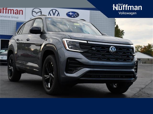 2025 Volkswagen Atlas Cross Sport 2.0T SEL R-Line Black