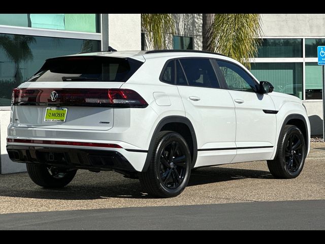 2025 Volkswagen Atlas Cross Sport 2.0T SEL R-Line Black