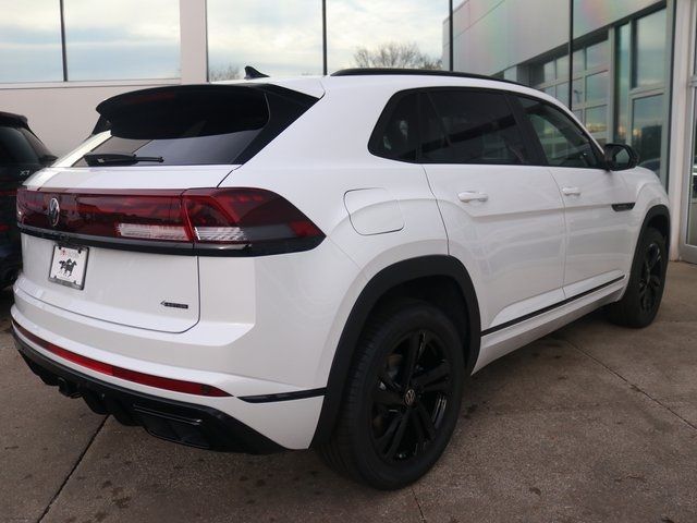 2025 Volkswagen Atlas Cross Sport 2.0T SEL R-Line Black