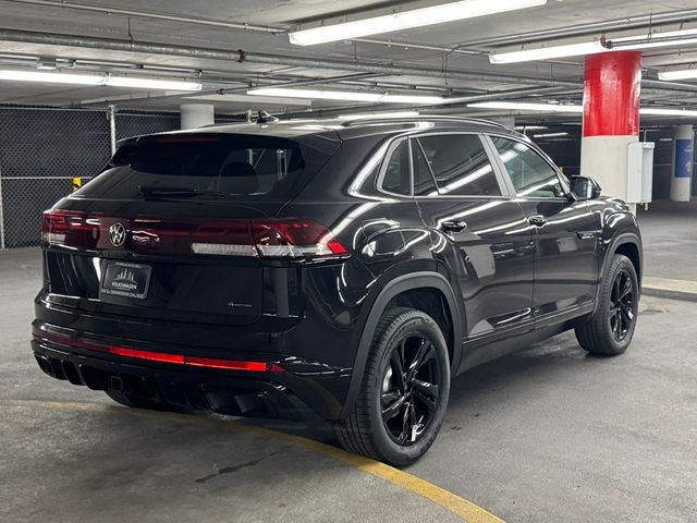 2025 Volkswagen Atlas Cross Sport 2.0T SEL R-Line Black