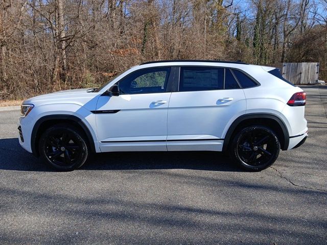 2025 Volkswagen Atlas Cross Sport 2.0T SEL R-Line Black