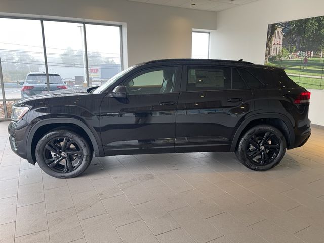 2025 Volkswagen Atlas Cross Sport 2.0T SEL R-Line Black