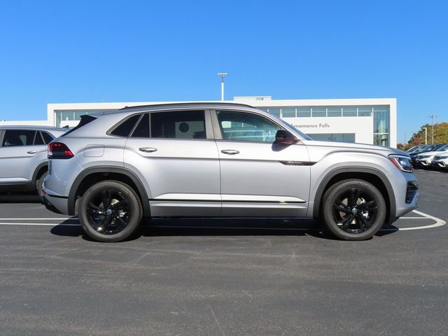 2025 Volkswagen Atlas Cross Sport 2.0T SEL R-Line Black