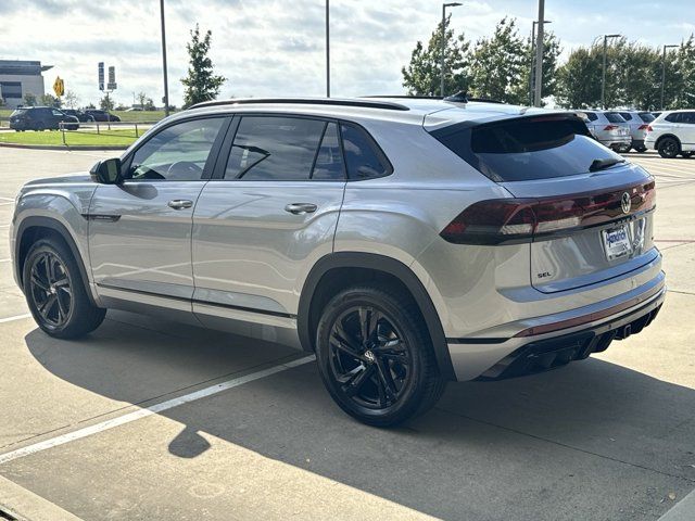 2025 Volkswagen Atlas Cross Sport 2.0T SEL R-Line Black