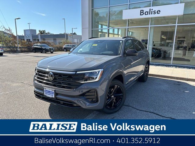 2025 Volkswagen Atlas Cross Sport 2.0T SEL R-Line Black